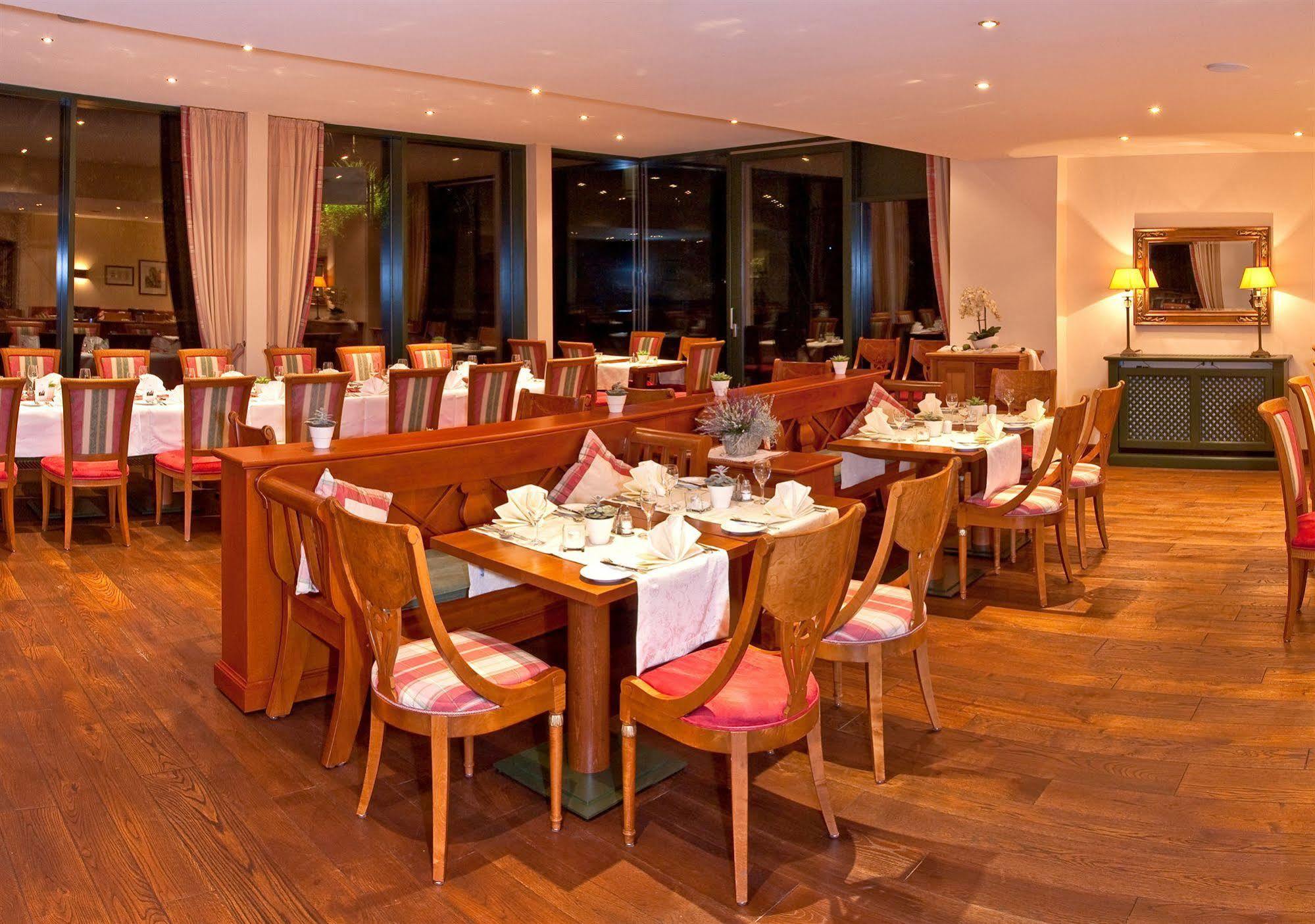 Hotel Kloster Hirsau คาล์ฟ ภายนอก รูปภาพ